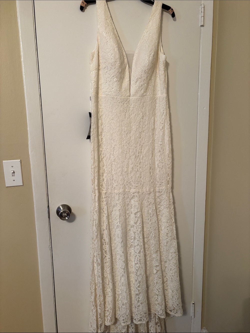 Ever Pretty Cream Lace V-Neck Wedding Gown